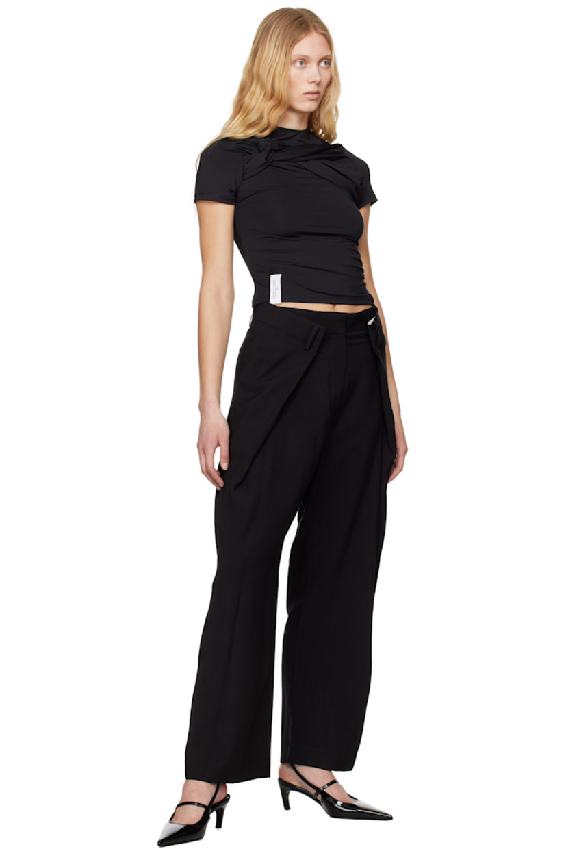 Stretch polyester jersey T-shirt. 

· Crewneck
· Gathering and knotted detailing at chest
· Logo patch at front hem 
· Zip closure at back collar 

Supplier color: Black