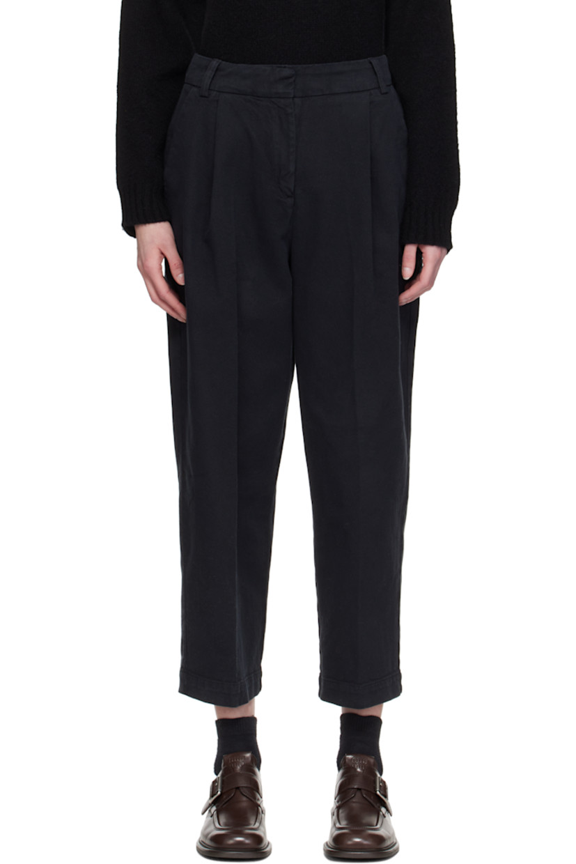 Straight-leg stretch organic cotton drill trousers. 

· Garment-dyed 
· Belt loops
· Two-pocket styling 
· Zip-fly 
· Pleats at front
· Cropped legs

Supplier color: Black