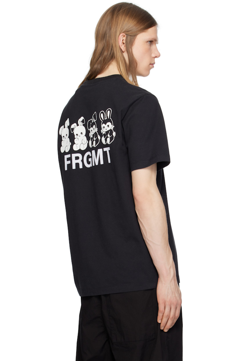Cotton jersey T-shirt. 

· Rib-knit crewneck
· Graphic, text, and logo printed at front
· Felted logo at front and back
· Felted logo patch at sleeve
· Logo and graphic printed at back 
 
Part of the Moncler Genius x FRGMT by Hiroshi Fujiwara collaboration.

Supplier color: Black