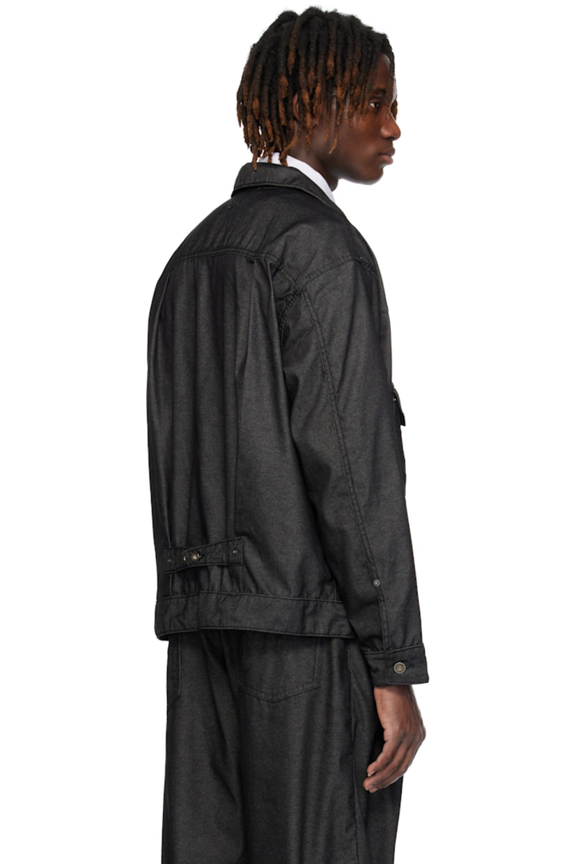 Non-stretch denim jacket. 

· Press-stud hardware at spread collar
· Two-way zip closure
· Flap and welt pockets
· Button fastening at hem
· Single-button barrel cuffs
· Adjustable button tab at back
· Logo-engraved silver-tone hardware

Supplier color: Black