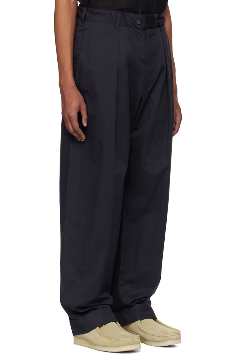 Cotton twill trousers.

· Belt loops
· Concealed drawstring at waistband
· Four-pocket styling
· Zip fly
· Pleats at front
· Rolled cuffs

Supplier color: Dk. navy