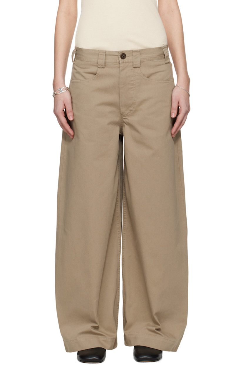 Wide-leg cotton twill trousers.

· Belt loops
· Four-pocket styling
· Zip fly
· Logo embroidered at back pocket

Supplier color: Beige