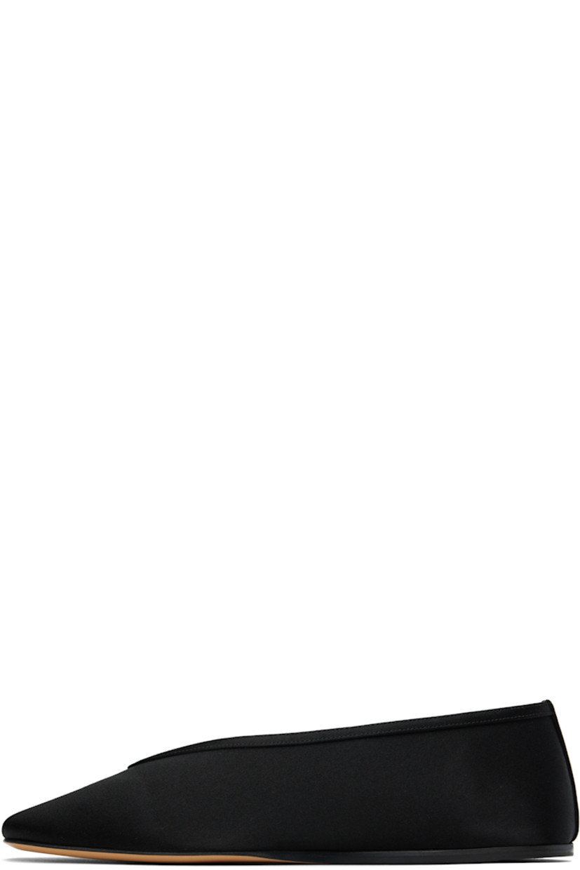 Satin ballerina flats in black.

· Square toe
· Buffed leather and suede lining
· Polished leather sole with rubber injections

Supplier color: Black