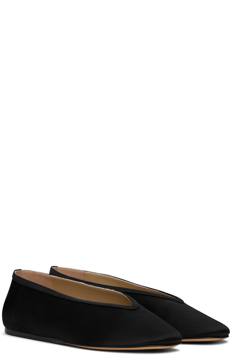 Satin ballerina flats in black.

· Square toe
· Buffed leather and suede lining
· Polished leather sole with rubber injections

Supplier color: Black