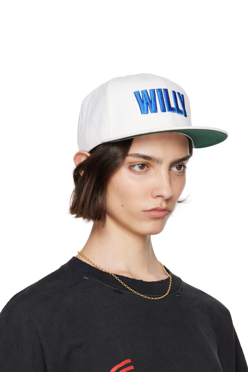 Acrylic- and wool-blend twill cap in white.

· Embroidered eyelets at crown
· Logo embroidered at face and side
· Flat brim
· Snapback fastening
· Twill browband

Supplier color: White
