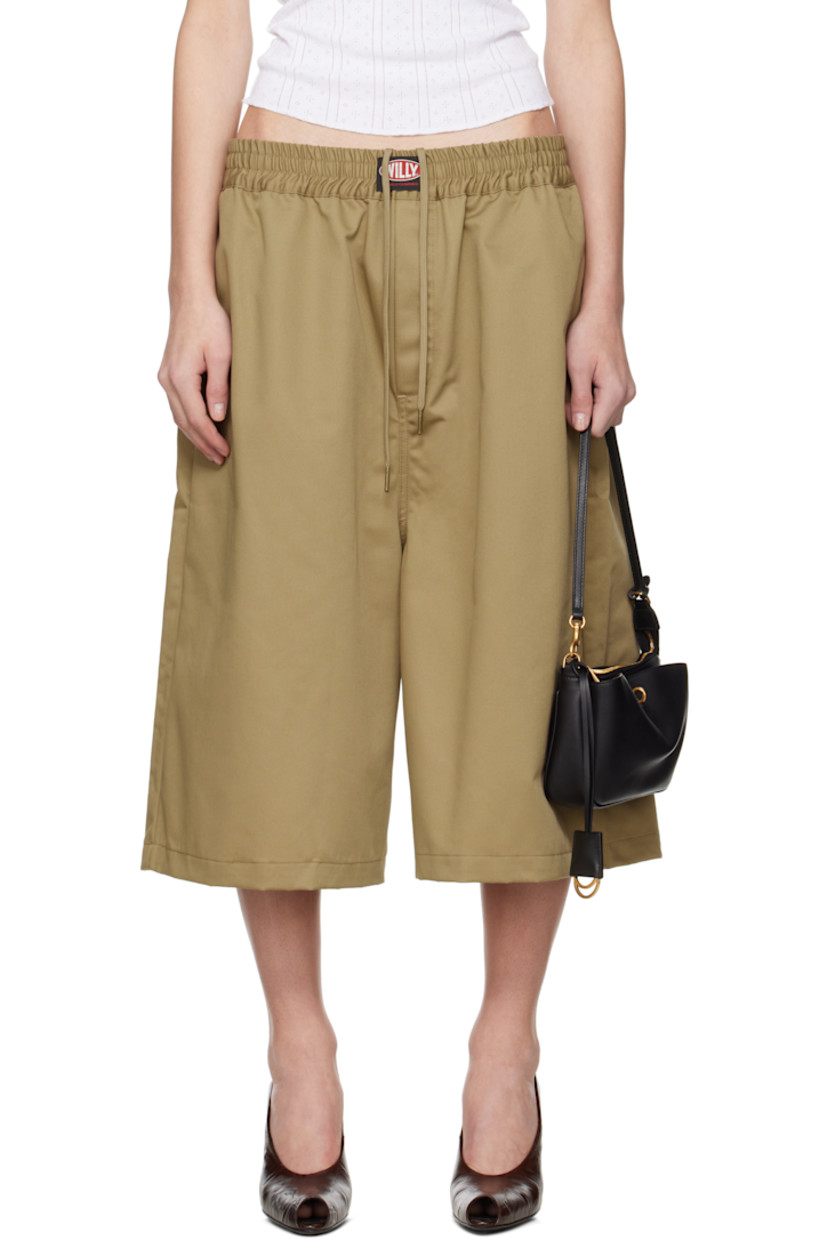 Polyester- and cotton-blend twill shorts.

· Concealed drawstring at elasticized waistband
· Logo patch at waistband
· Four-pocket styling
· Mock fly

Supplier color: Khaki