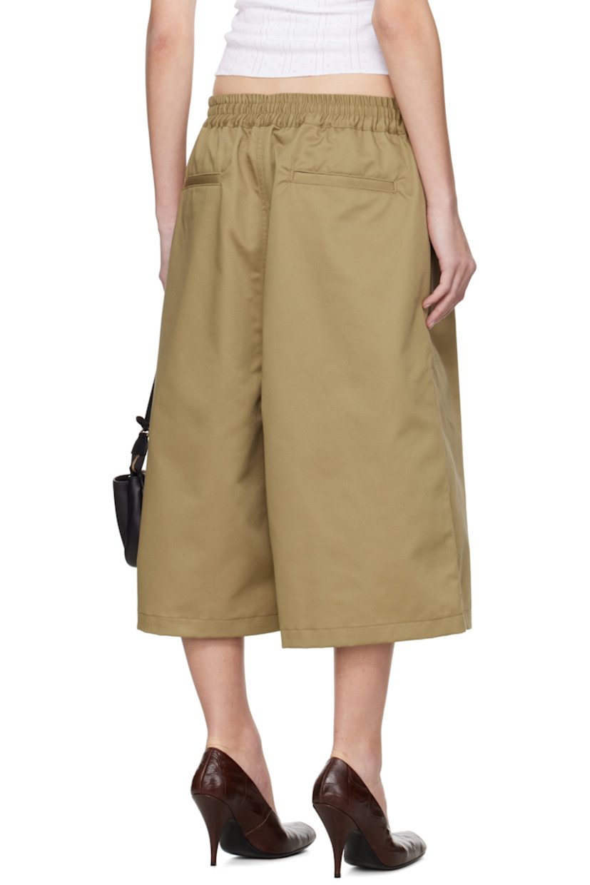 Polyester- and cotton-blend twill shorts.

· Concealed drawstring at elasticized waistband
· Logo patch at waistband
· Four-pocket styling
· Mock fly

Supplier color: Khaki
