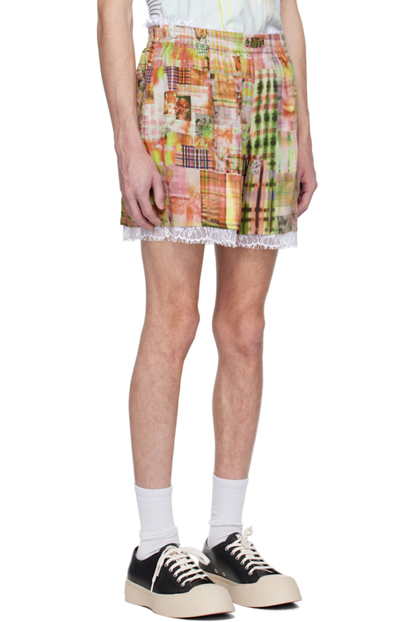 Organic rose sylk twill boxers. Check pattern and floral graphics printed throughout.

· Logo embroidered at elasticized waistband
· Exposed lining at waistband and cuffs
· Mock fly
· Full nylon lace lining

Supplier color: Multi plaid