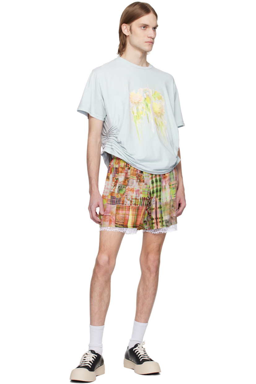 Organic rose sylk twill boxers. Check pattern and floral graphics printed throughout.

· Logo embroidered at elasticized waistband
· Exposed lining at waistband and cuffs
· Mock fly
· Full nylon lace lining

Supplier color: Multi plaid