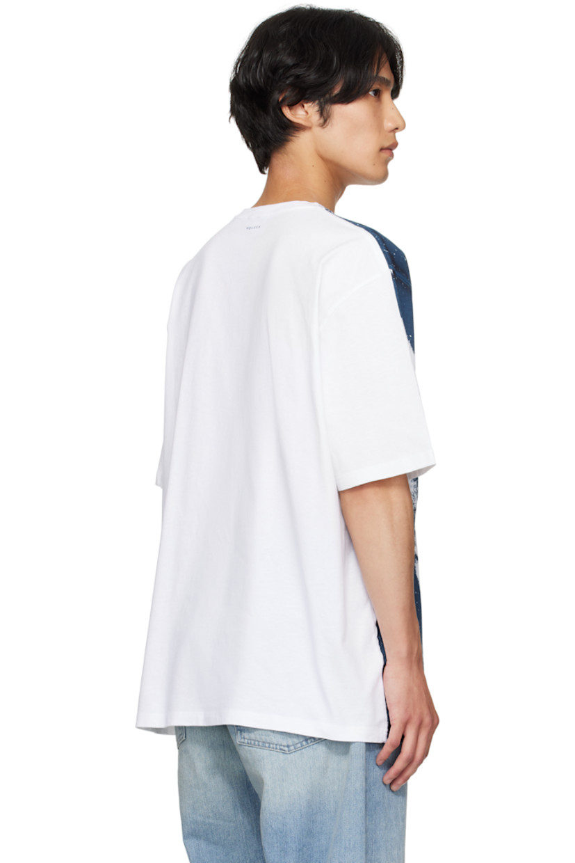 Recycled cotton jersey T-shirt.

· Rib-knit crewneck
· Graphic printed at front
· Logo printed at back collar

Supplier color: White/Blue