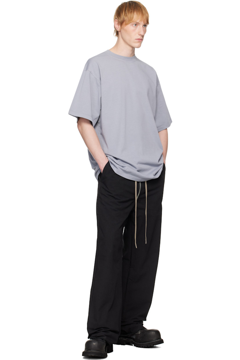 Handcrafted cotton jersey T-shirt.

· Rib-knit crewneck
· Dropped shoulders

Supplier color: Grey/Dust