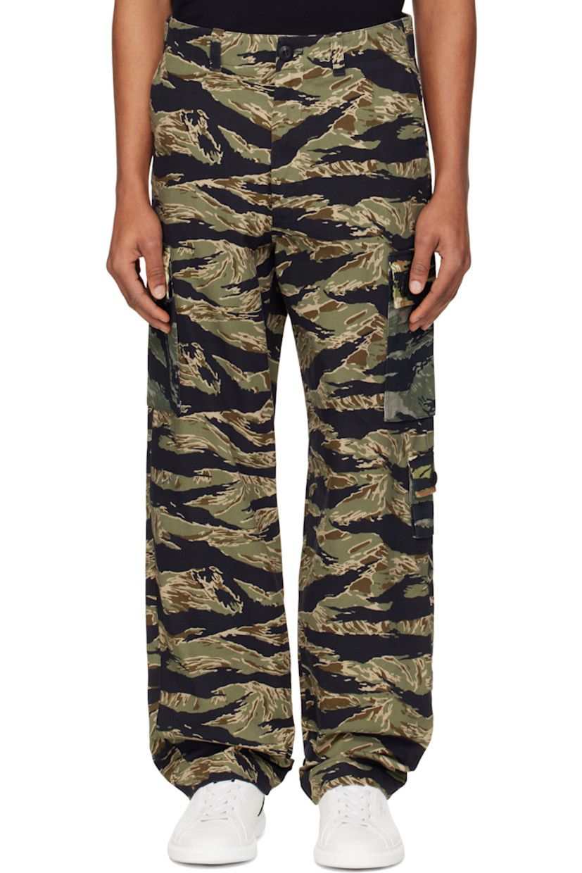 Cotton canvas cargo pants. Camouflage pattern printed throughout.

· Belt loops
· Four-pocket styling
· Zip fly
· Cargo pockets at outseams
· Logo embroidered at cargo pocket

Supplier color: Multicolored