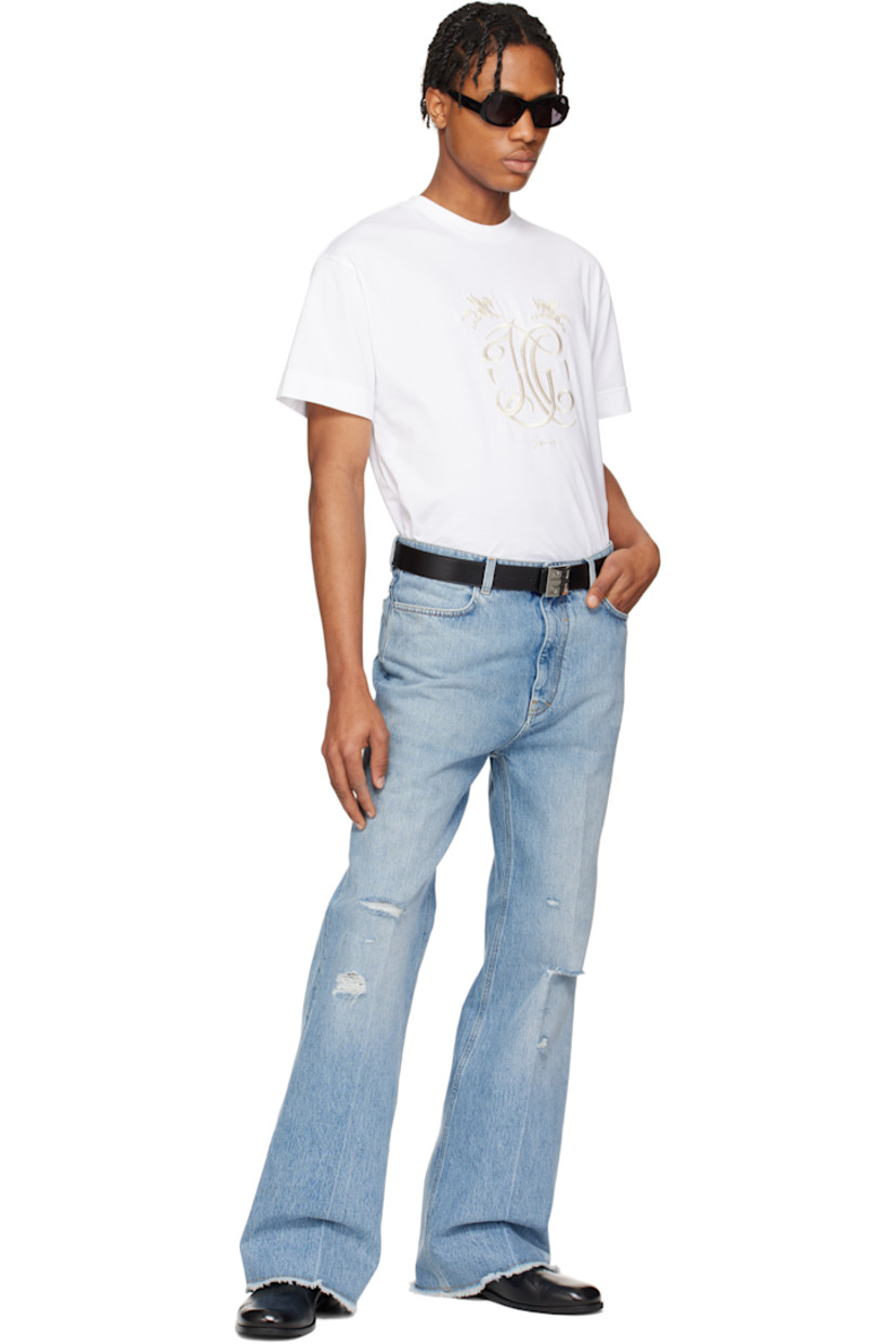 Cotton jersey T-shirt.

· Rib-knit crewneck
· Graphics and logo embroidered at front

Supplier color: White