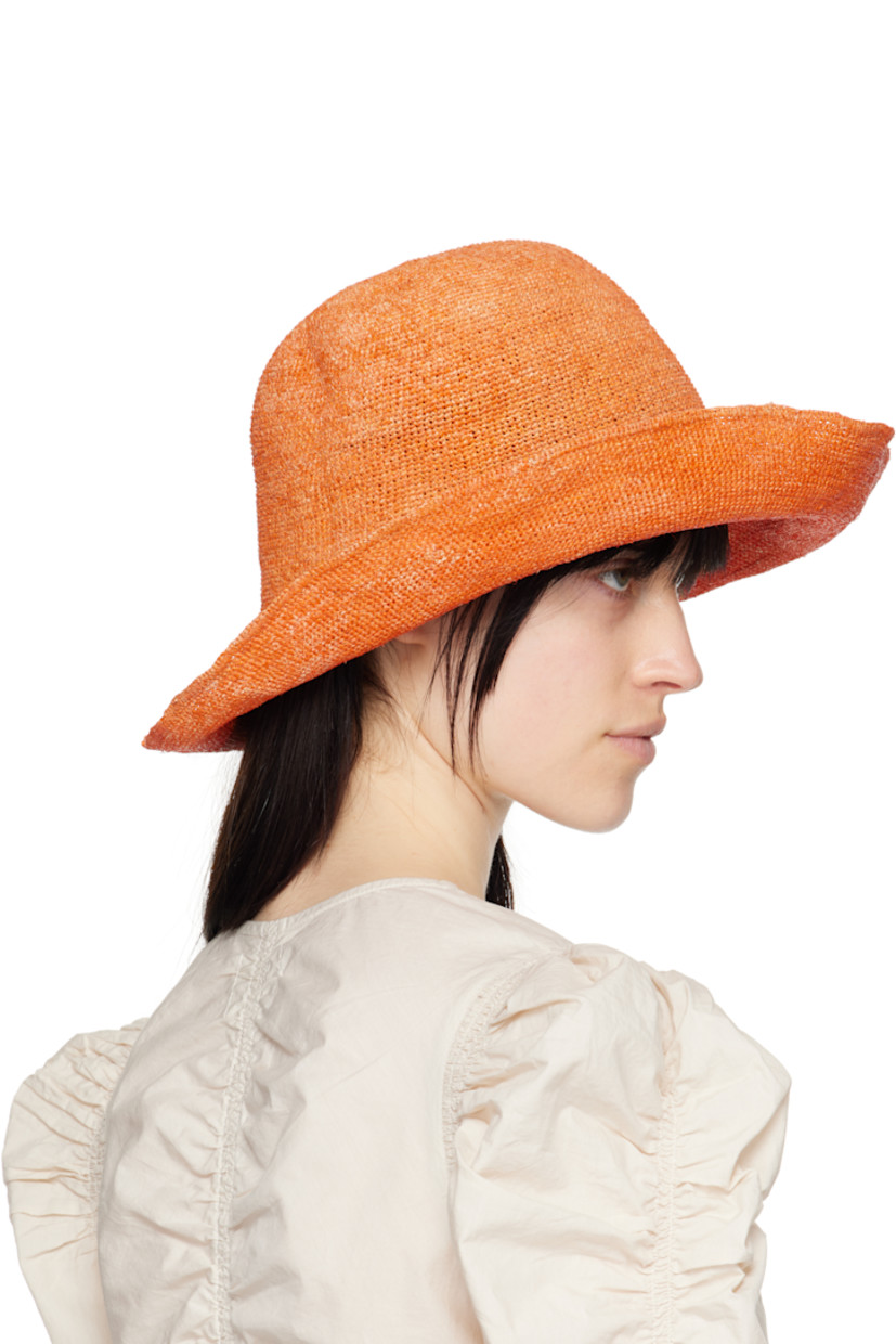 Woven straw bucket hat in orange. 

· Logo flag at brim
· Unlined

Supplier color: Orange