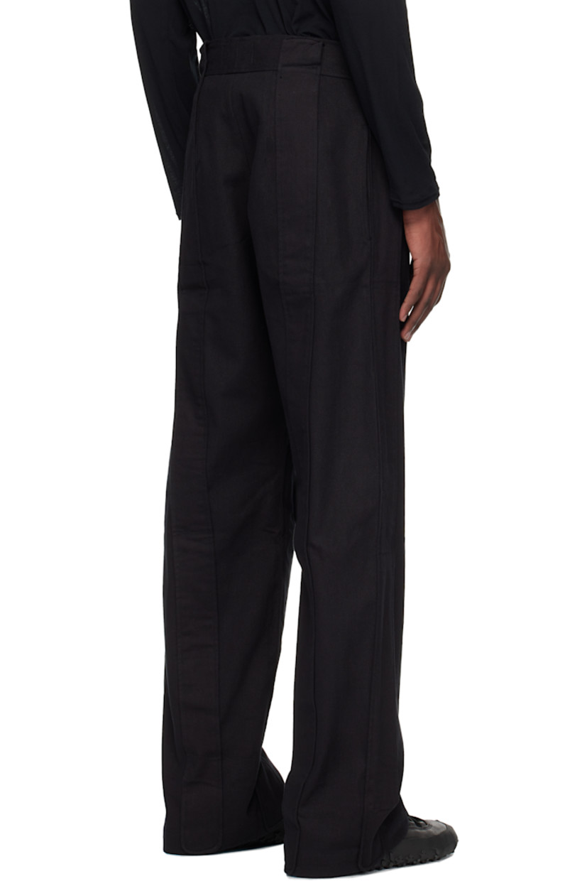 Cotton twill trousers. Paneled stripes throughout.

· Belt loops
· Two-pocket styling
· Zip fly

Supplier color: Meteorite
