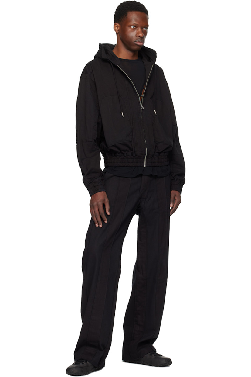 Cotton twill trousers. Paneled stripes throughout.

· Belt loops
· Two-pocket styling
· Zip fly

Supplier color: Meteorite