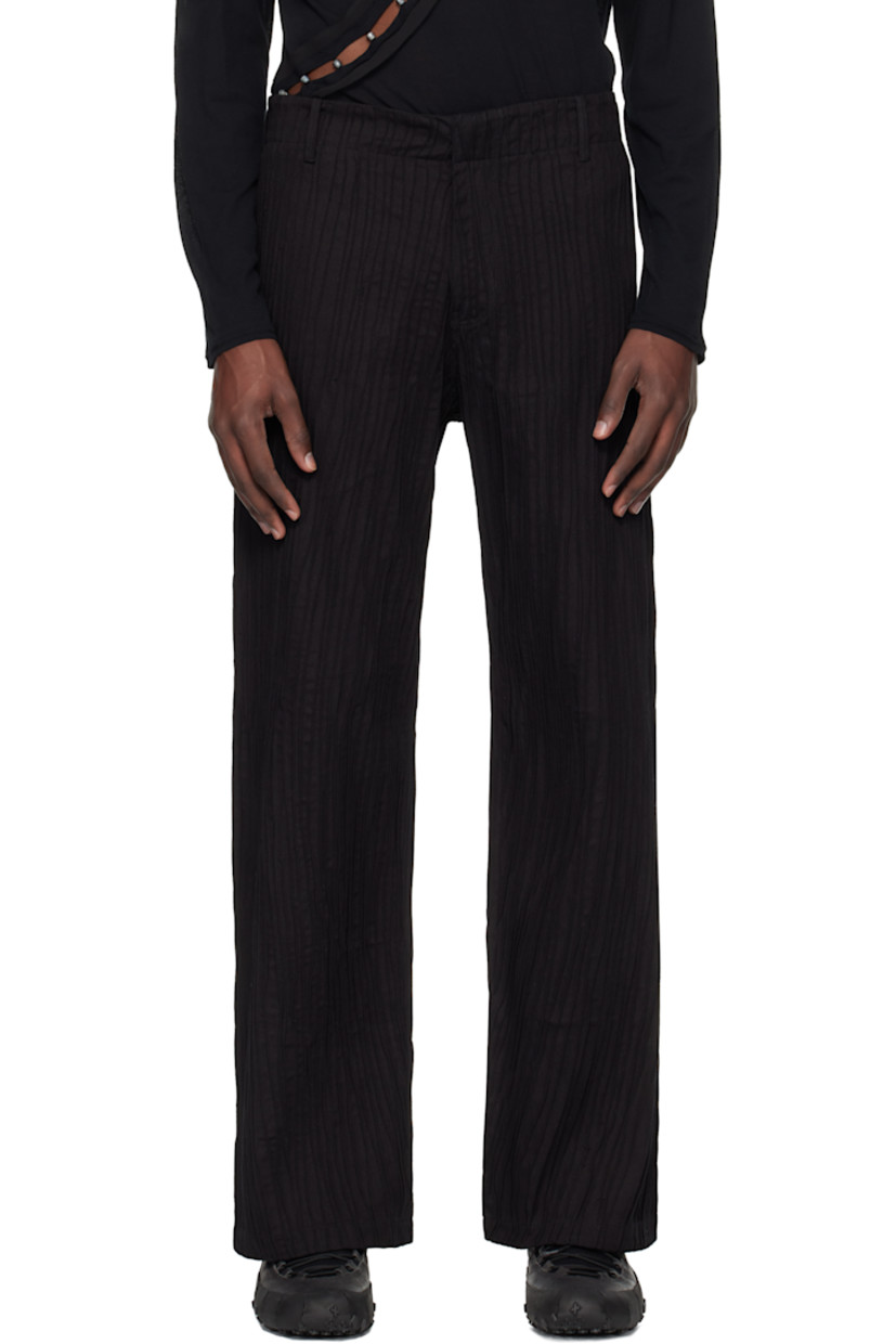 Hand-pleated cotton twill trousers.

· Belt loops
· Two-pocket styling
· Zip fly

Supplier color: Meteorite
