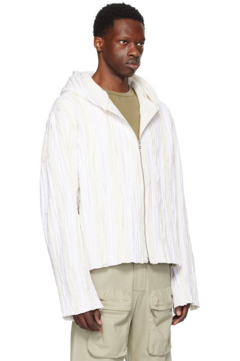 French terry hoodie. Extended trim and raw edges throughout.

· Zip closure
· Dropped shoulders

Supplier color: Coconut milk