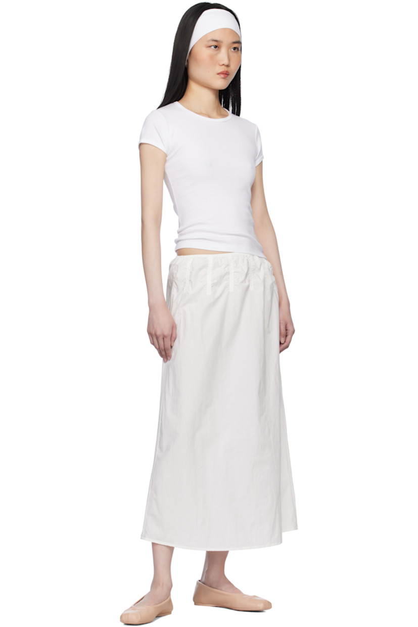 Cotton jersey T-shirt. Rib-knit crewneck and cuffs.

Supplier color: White