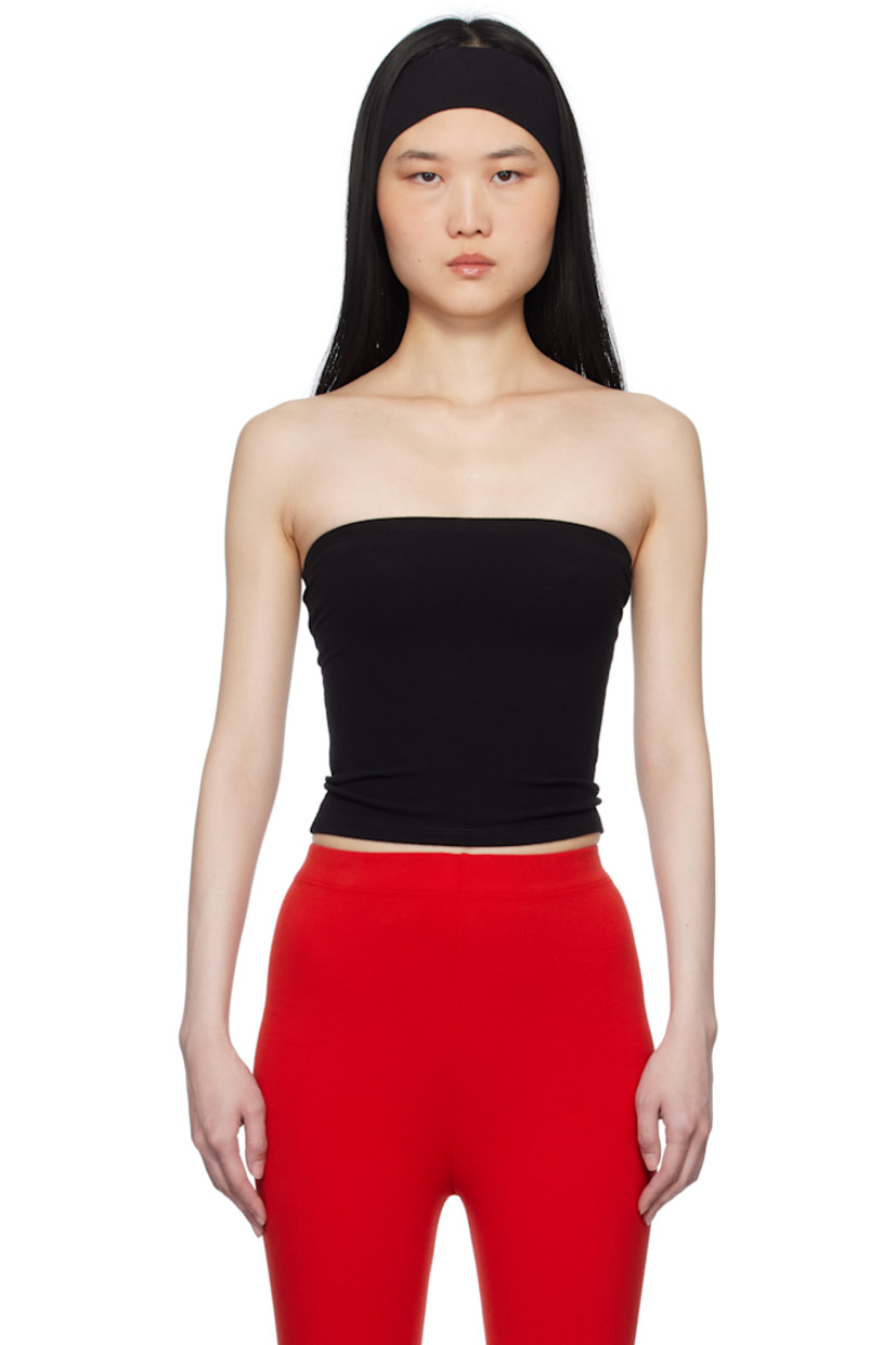 Stretch cotton jersey tube top.

· Elasticized straight neck
· Cropped hem
· Converts to skirt

Supplier color: Black