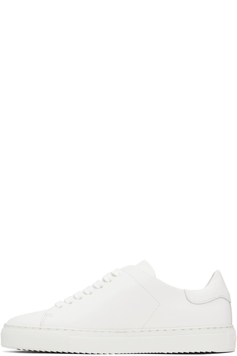 Handcrafted low-top LWG-certified buffed leather sneakers in white.

· Lace-up closure
· Padded tongue and collar
· Logo stamp at outer side
· Removable cushioned footbed
· Suede and buffed leather lining
· Logo embossed at rubber midsole
· Treaded rubber sole

Supplier color: White