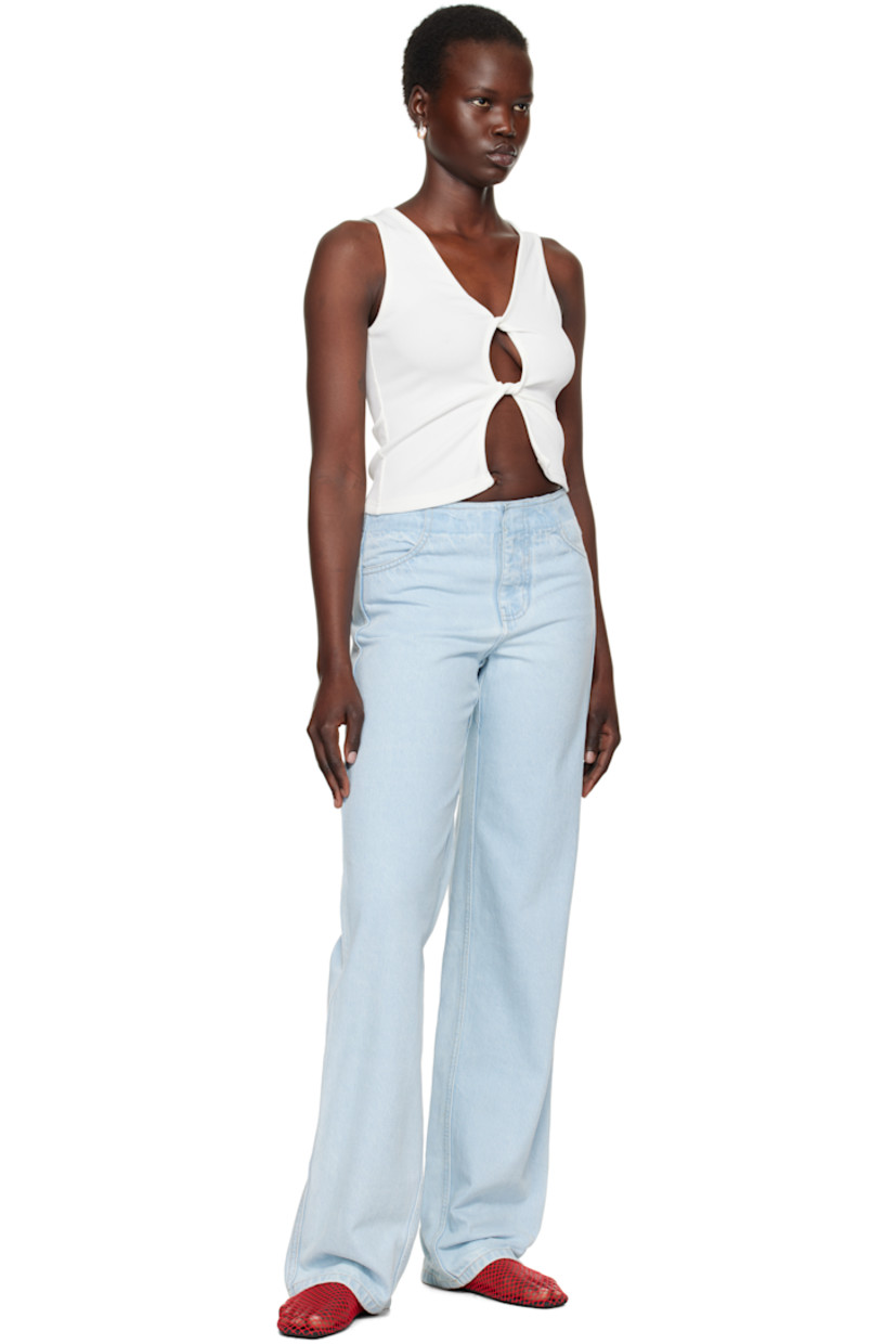 Stretch polyester ribbed jersey tank top.

· V-neck
· Twisted keyhole at front
· Notch at front hem

Supplier color: White