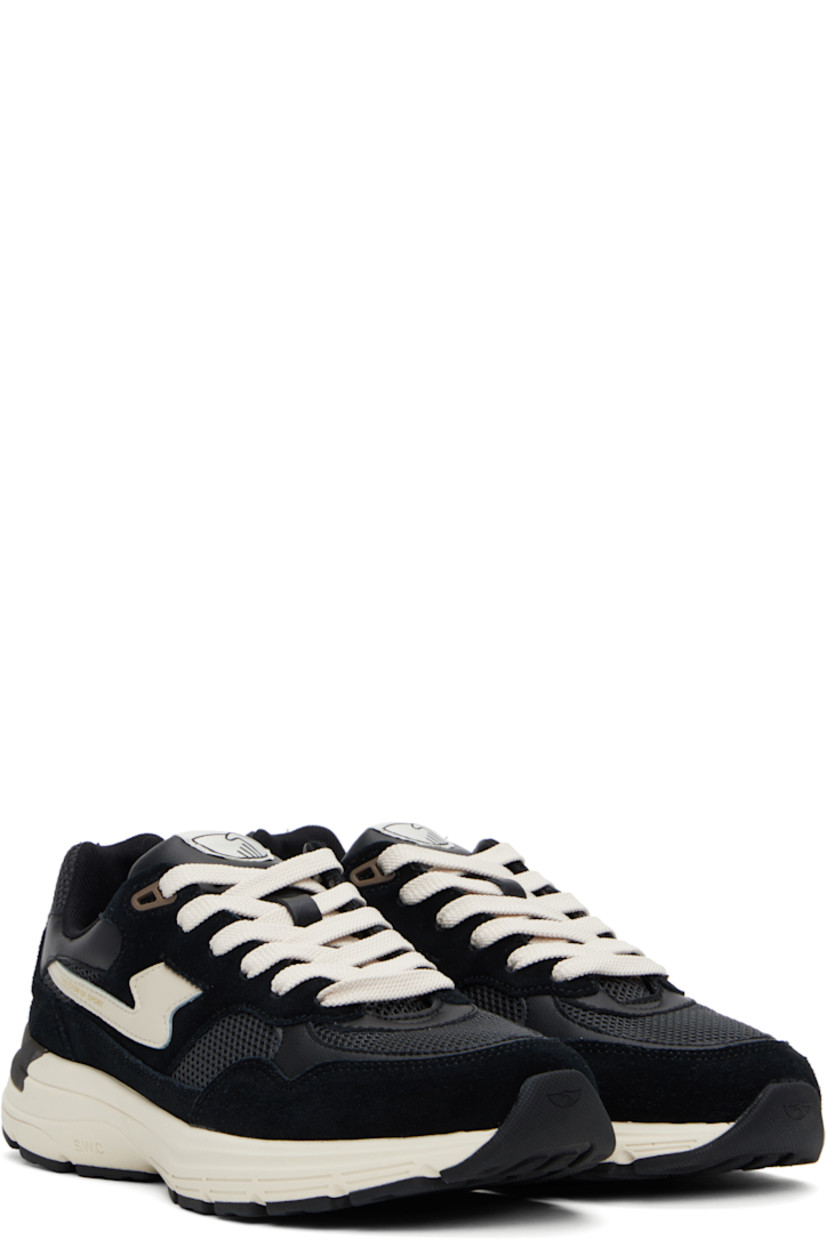 Lightweight low-top suede and mesh sneakers in black.

· Logo embossed at toe
· Lace-up closure
· Logo patch at tongue
· Padded collar
· Text printed at outer side
· Logo embossed at heel counter
· Mesh lining
· Textured foam rubber midsole
· Treaded rubber sole

Supplier color: Black