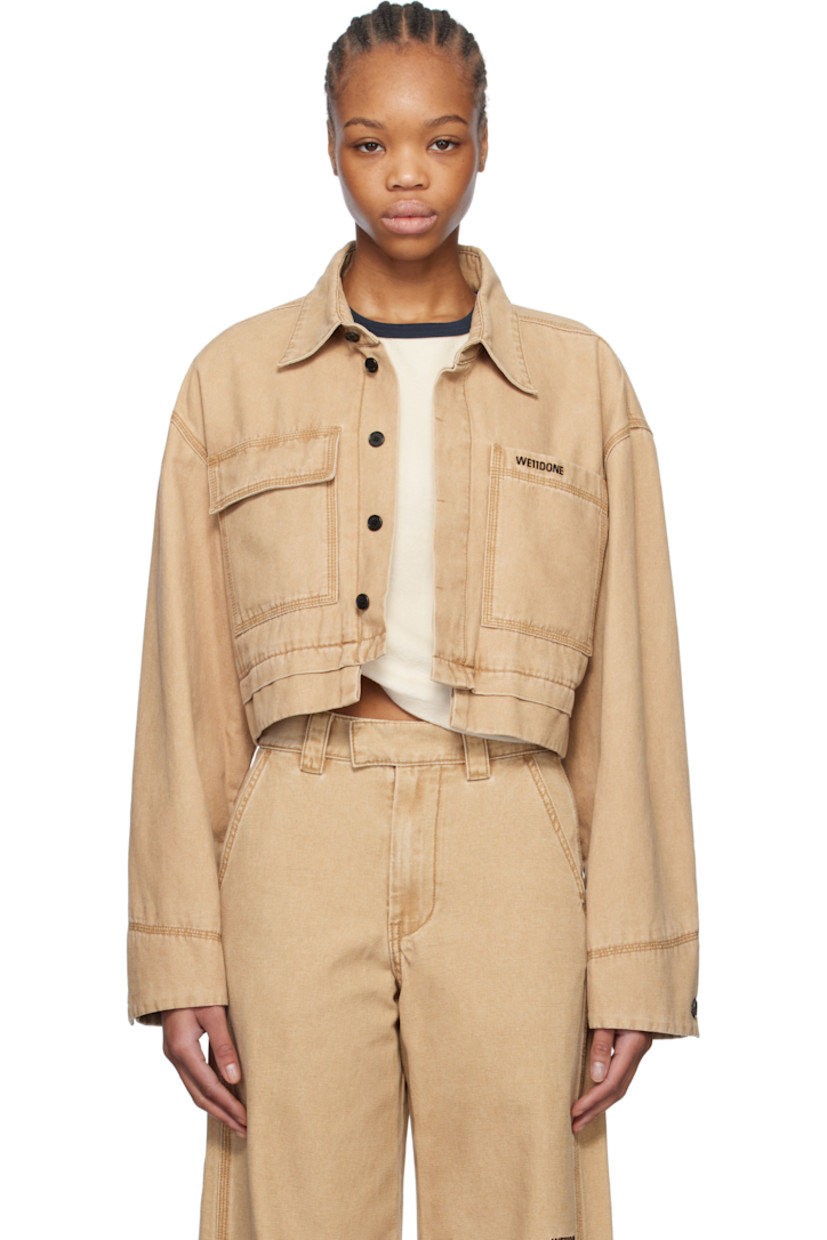 Cotton canvas jacket.

· Spread collar
· Concealed button closure
· Logo embroidered at chest
· Flap and patch pocket
· Cropped hem
· Dropped shoulders
· Single-button cuffs
· Full cotton-blend poplin lining
· Logo-engraved black hardware

Supplier color: Beige