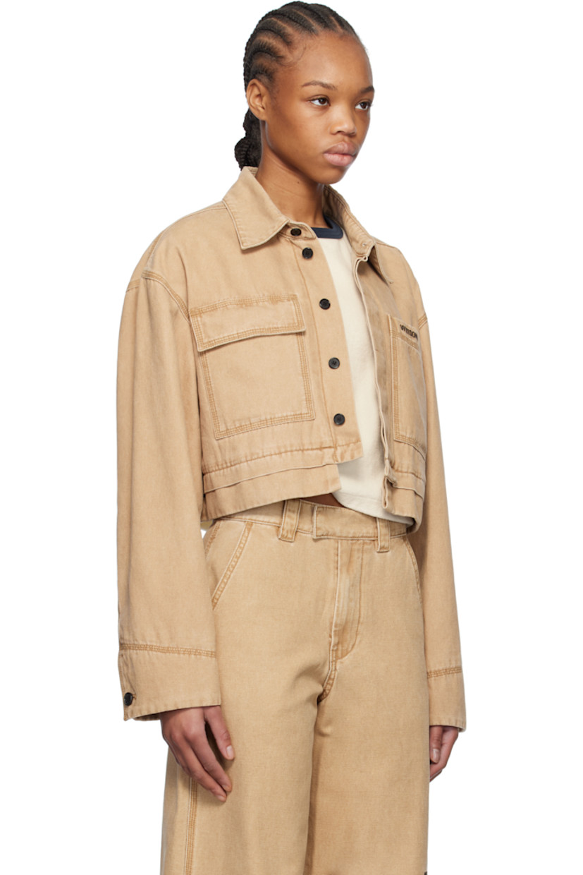 Cotton canvas jacket.

· Spread collar
· Concealed button closure
· Logo embroidered at chest
· Flap and patch pocket
· Cropped hem
· Dropped shoulders
· Single-button cuffs
· Full cotton-blend poplin lining
· Logo-engraved black hardware

Supplier color: Beige