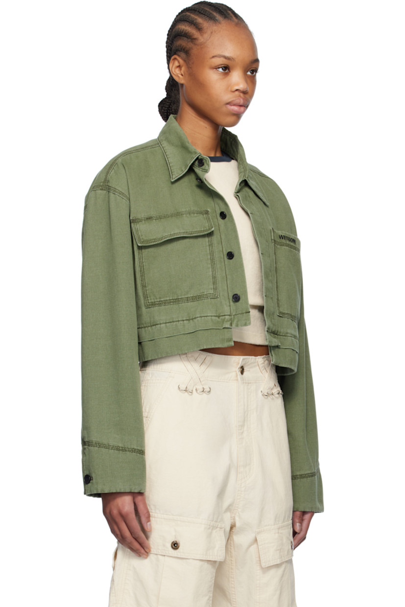 Cotton canvas jacket.

· Spread collar
· Concealed button closure
· Logo embroidered at chest
· Flap and patch pocket
· Cropped hem
· Dropped shoulders
· Single-button cuffs
· Full cotton-blend poplin lining
· Logo-engraved black hardware
· Contrast stitching in black

Supplier color: Khaki