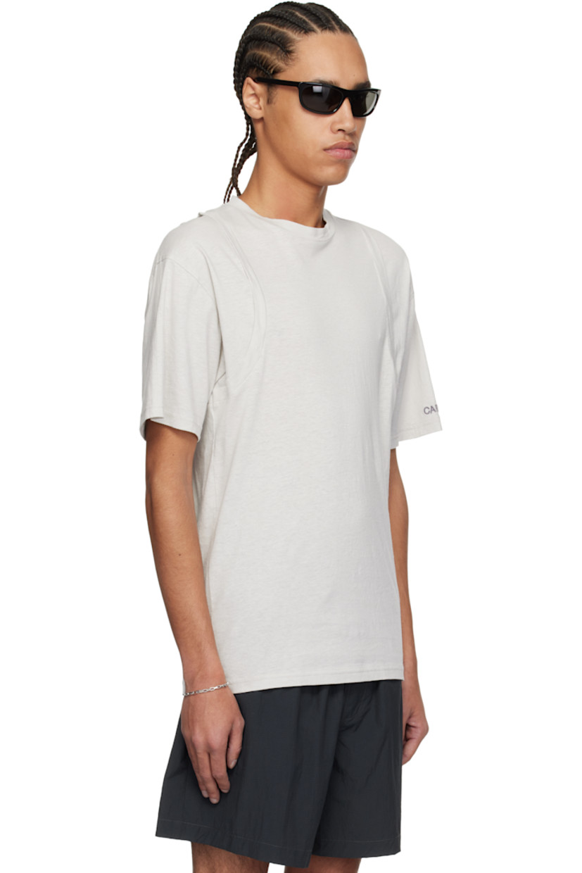 Cotton- and hemp-blend jersey T-shirt.

· Layered construction
· Crewneck
· Logo flag at side seam
· Logo printed at sleeve

Supplier color: Antique white
