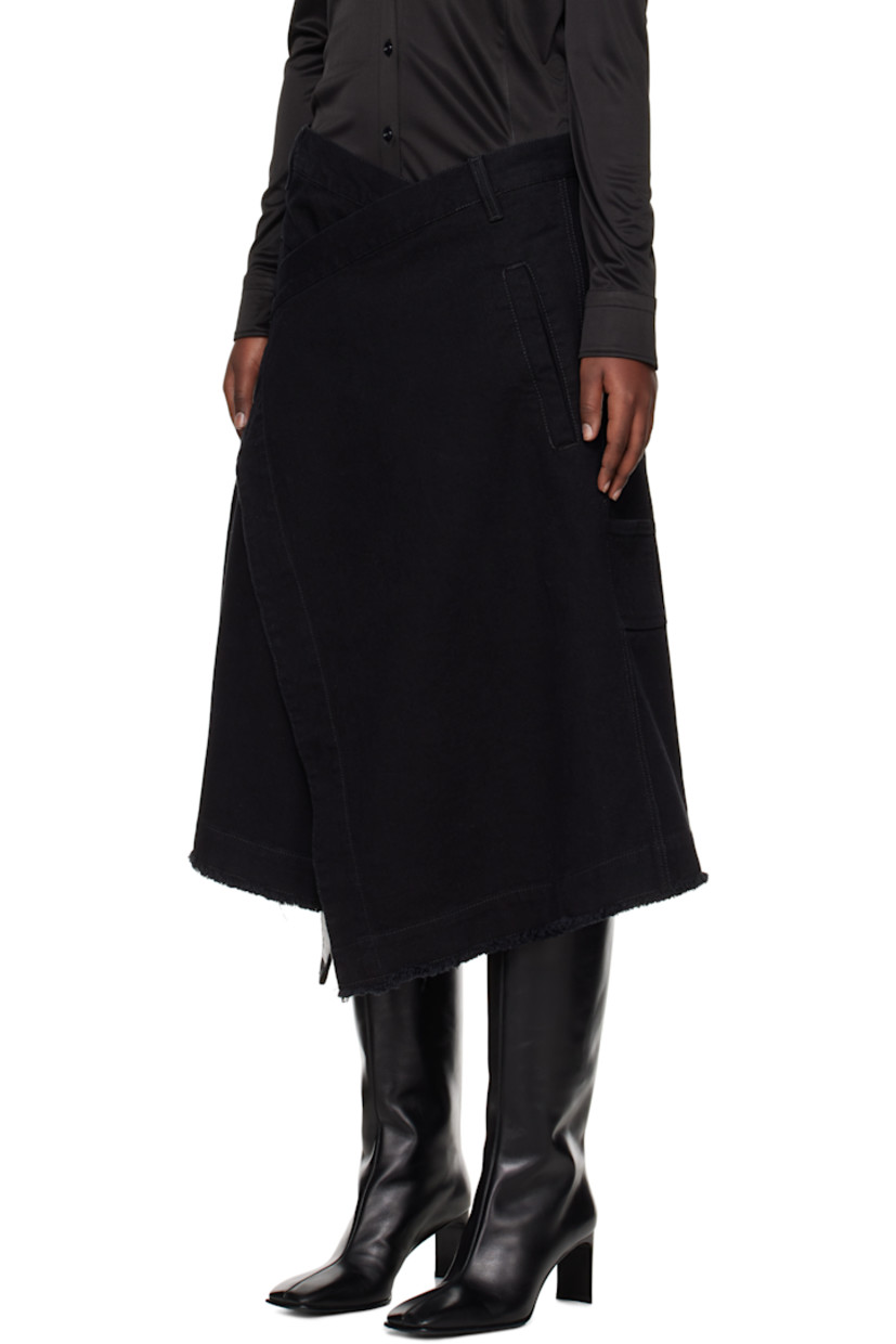Loose-fit non-stretch denim midi skirt. 

· Wrap construction
· Belt loops
· Four-pocket styling
· Adjustable button closure
· Self-tie fastening
· Frayed edge at hem
· Patch pockets at side seam
· Logo patch at back waistband
· Logo-engraved silver-tone hardware 

Supplier color: Black rinse