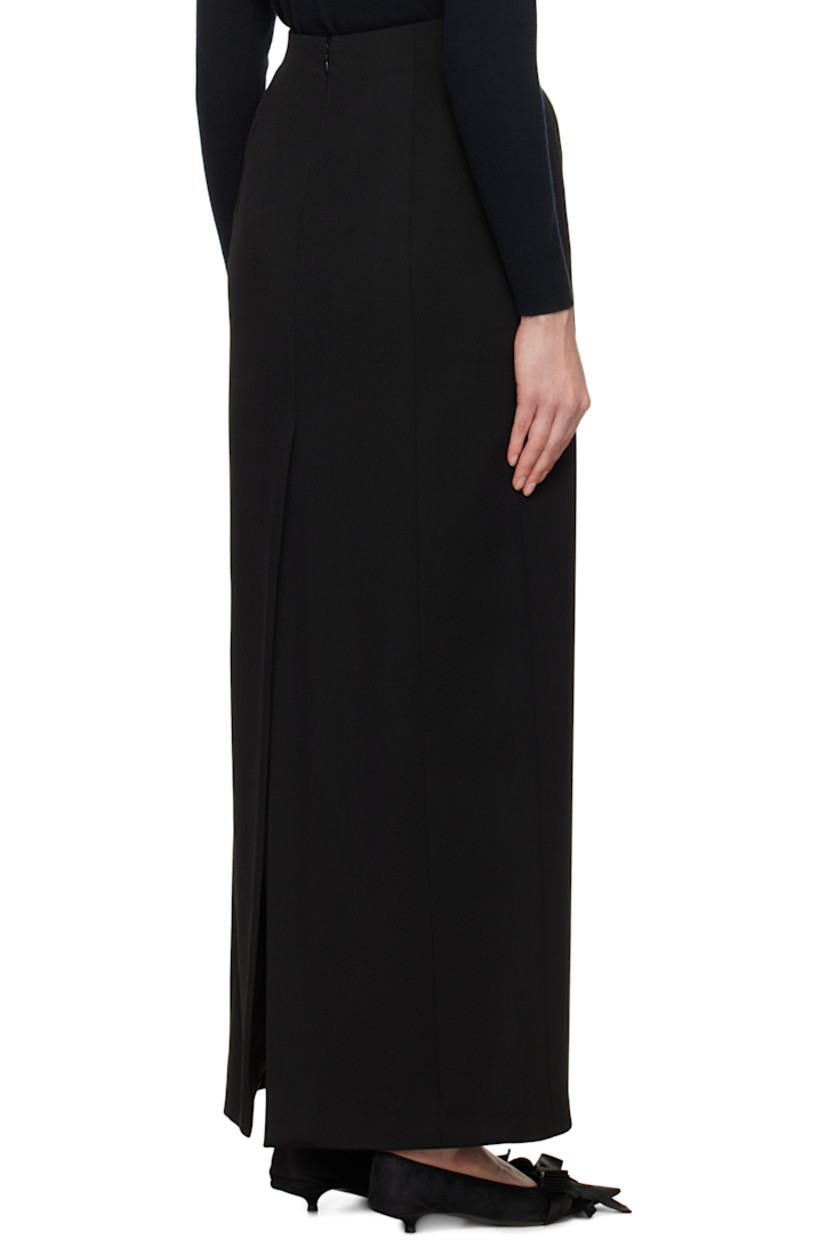 Wool gabardine maxi skirt.

· Quilted silk-blend padding at side seams
· Zip closure at back waistband
· Vent at back hem
· Full logo-woven satin lining

Supplier color: Black