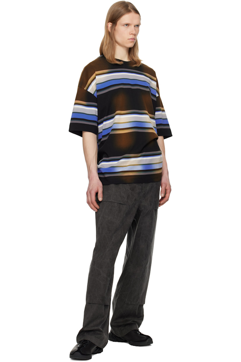 Cotton canvas trousers. Fading throughout.

· Belt loops
· Four-pocket styling
· Zip fly
· Patch pockets at outseam

Supplier color: Grey