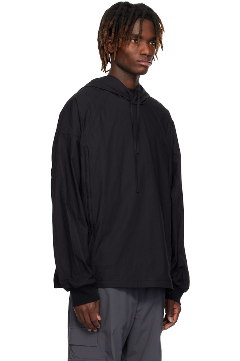 Cotton taffeta hoodie. 

· Drawstring at hood
· Logo embroidered at chest
· Zip expansion panels at front
· Concealed bungee-style drawstring at hem
· Dropped shoulders
· Rib-knit cuffs

Supplier color: Black