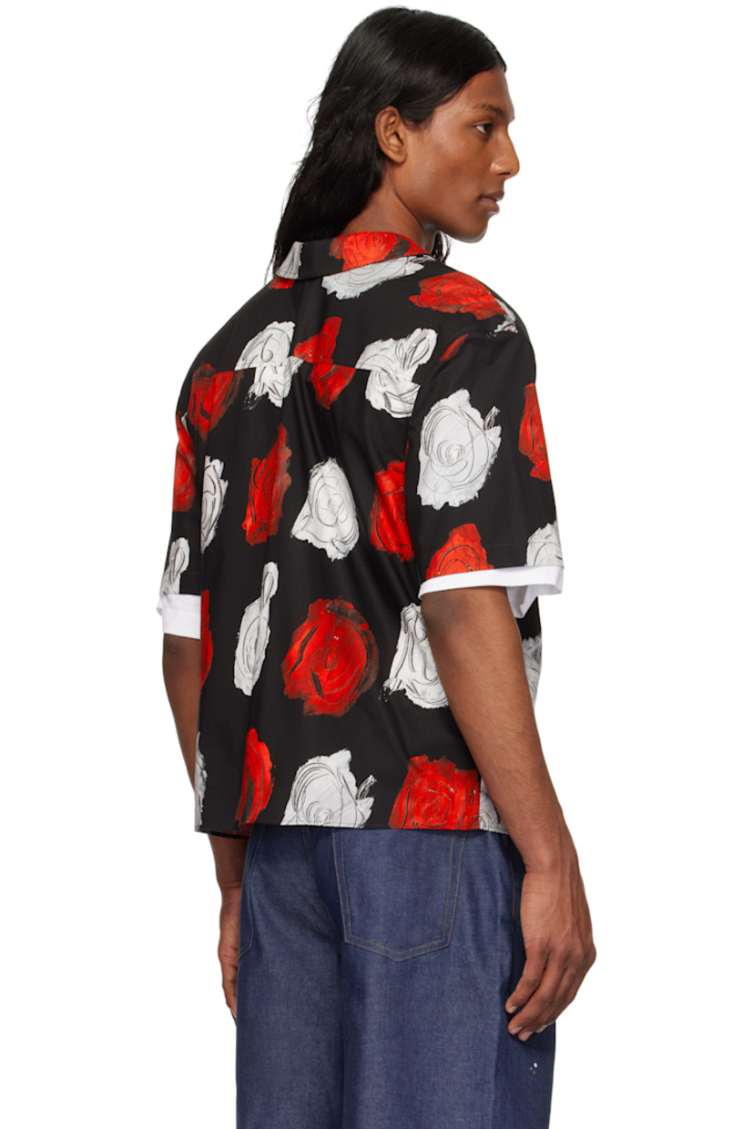 Cotton poplin shirt. Floral pattern printed throughout.

· Open spread collar
· Button closure

Supplier color: Black
