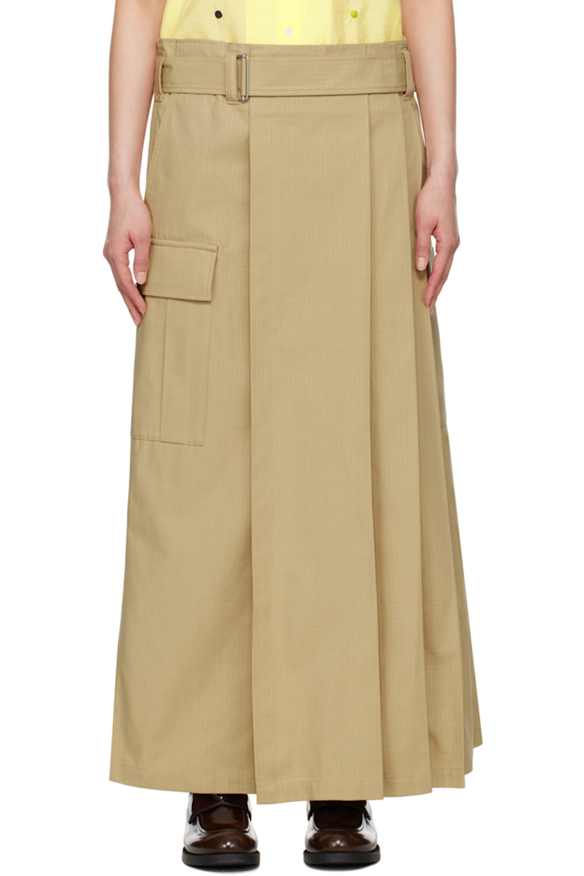 Cotton ripstop maxi skirt. Pleats throughout.

· Belt loops and detachable cinch belt
· Two-pocket styling
· Vent at front
· Cargo pocket at side seams
· Embroidered logo patch at cargo pocket
· Unlined

Supplier color: Beige