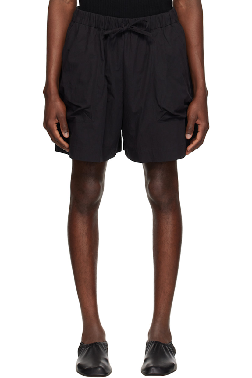 Loose-fit waxed cotton poplin shorts. 

· Drawstring at elasticized waistband
· Two-pocket styling

Supplier color: Charcoal