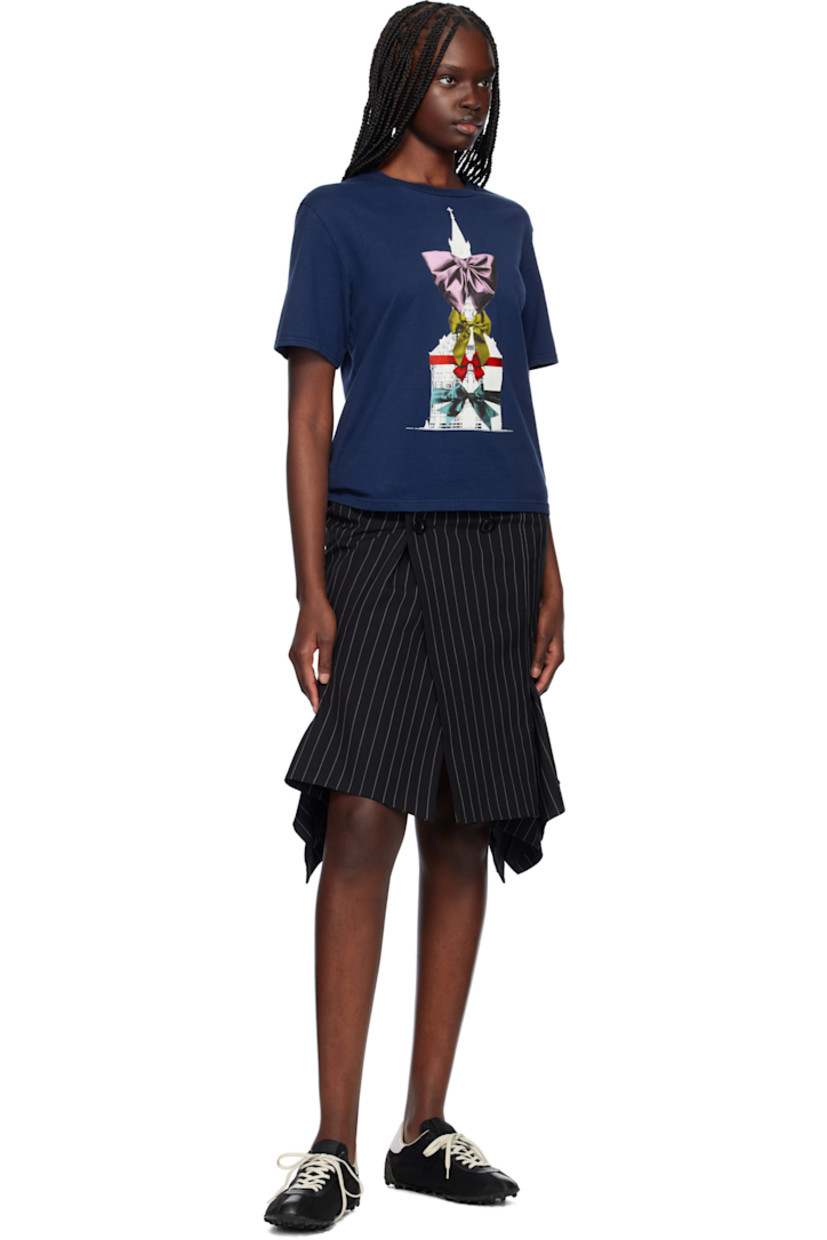 Cotton jersey T-shirt.

· Rib-knit crewneck
· Graphic printed at front

Supplier color: Dark blue