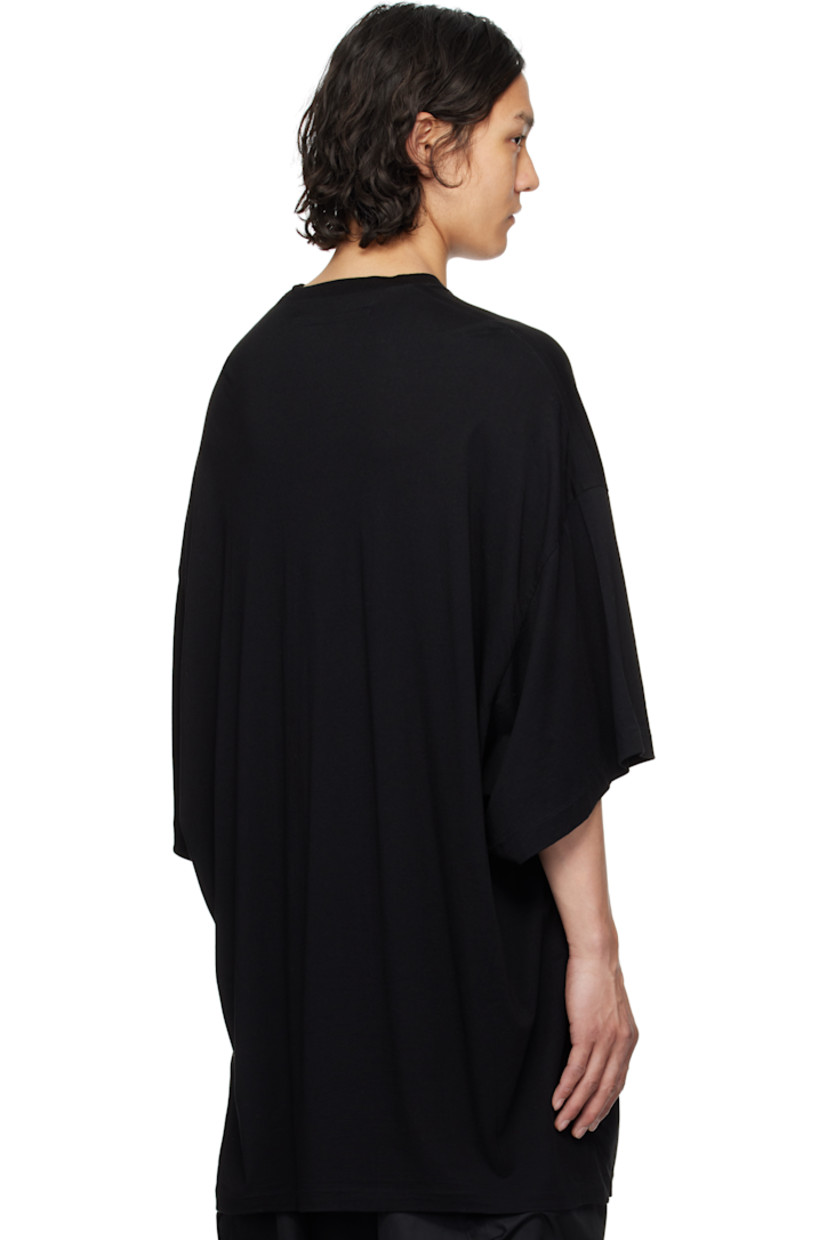 Cotton- and rayon-blend jersey T-shirt.

· Rib-knit crewneck 
· Dropped shoulders

Supplier color: Black