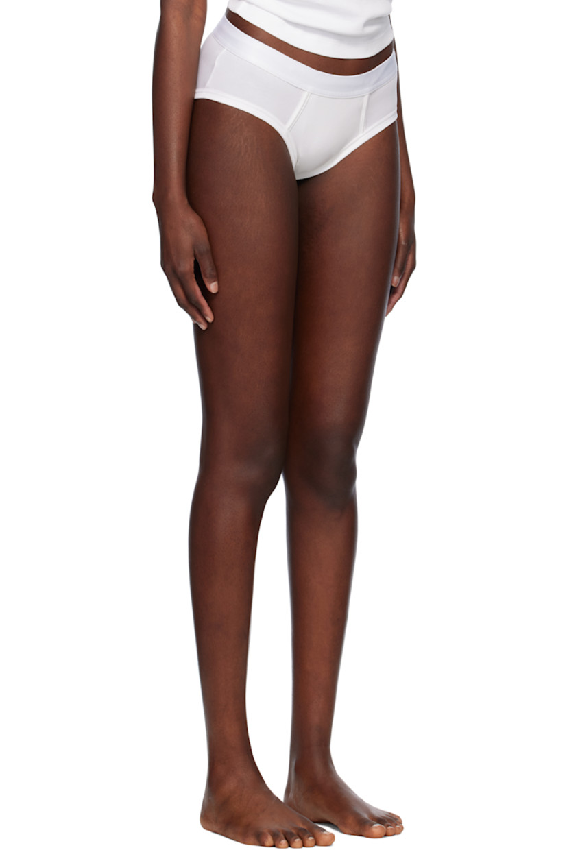 Stretch Tencel™ lyocell jersey briefs. Moisture-wicking.

· Low-rise
· Jacquard logo at elasticized waistband
· Partially lined

Supplier color: White