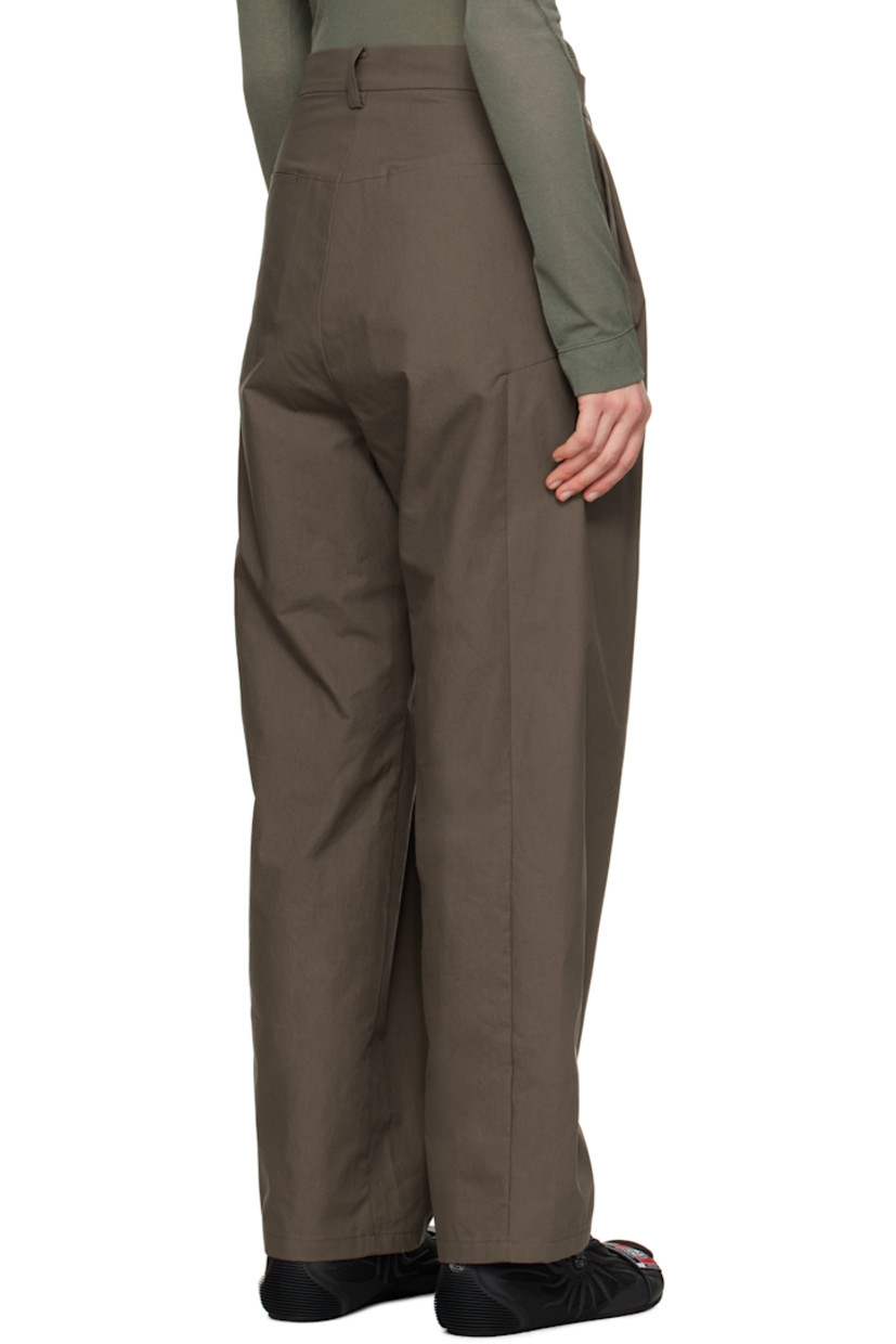 Wide-leg crinkled cotton poplin trousers.

· Belt loops
· Detachable beaded cinch belt 
· Four-pocket styling
· Zip fly 
· Pleats at front 
· Tiger's eye hardware 

Supplier color: Brown