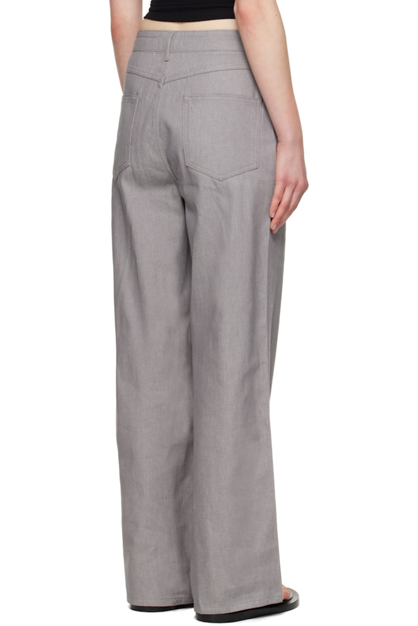 Straight-leg non-stretch denim jeans. 

· Belt loops
· Four-pocket styling
· Zip fly

Supplier color: Light grey