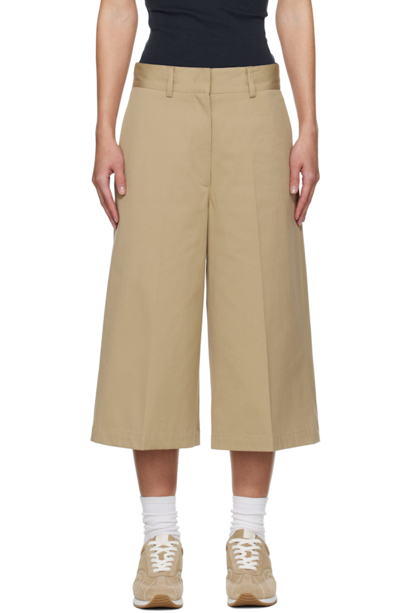 Flared stretch cotton faille shorts. 

· Belt loops
· Four-pocket styling
· Zip fly 
· Creased legs 

Supplier color: Beige
