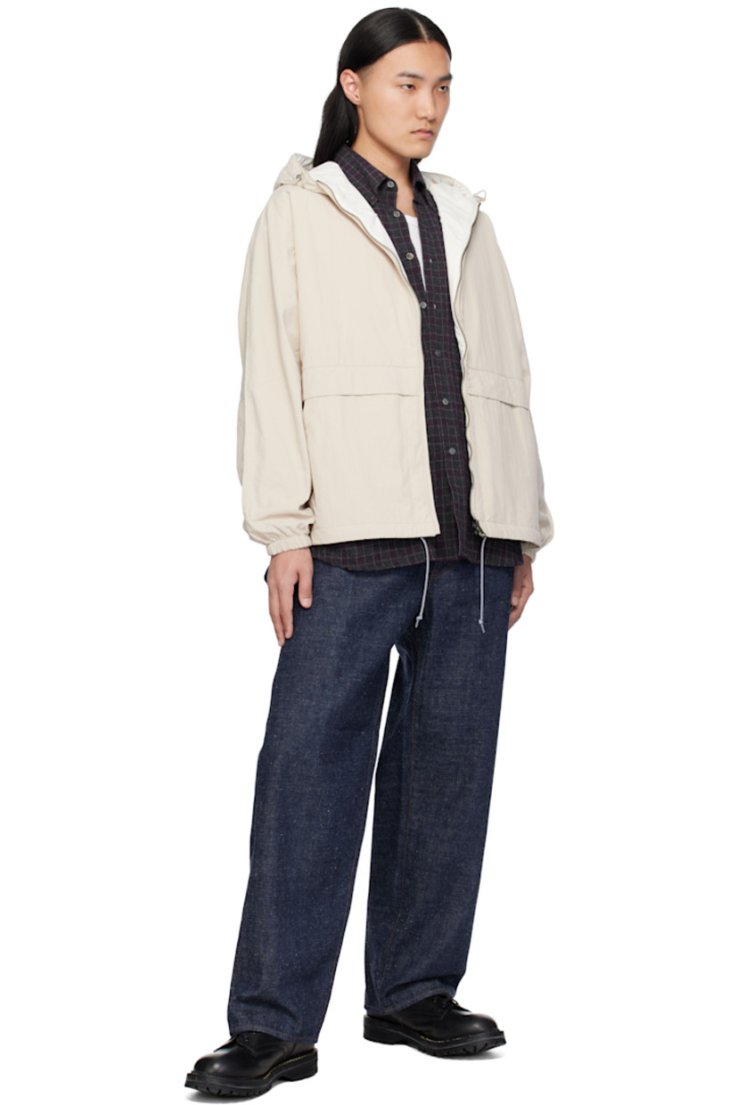 Reversible oversized crinkled nylon taffeta jacket. Water-repellent.

Reverse in off-white polyester jersey. Quick-drying.

· Bungee-style drawstring at hood
· Zip closure
· Text printed at chest
· Welt pockets
· Drawstring at hem
· Dropped shoulders
· Logo patch at elasticized cuffs
· Text patch at back collar
· Patch pockets at interior

Supplier color: Sand beige