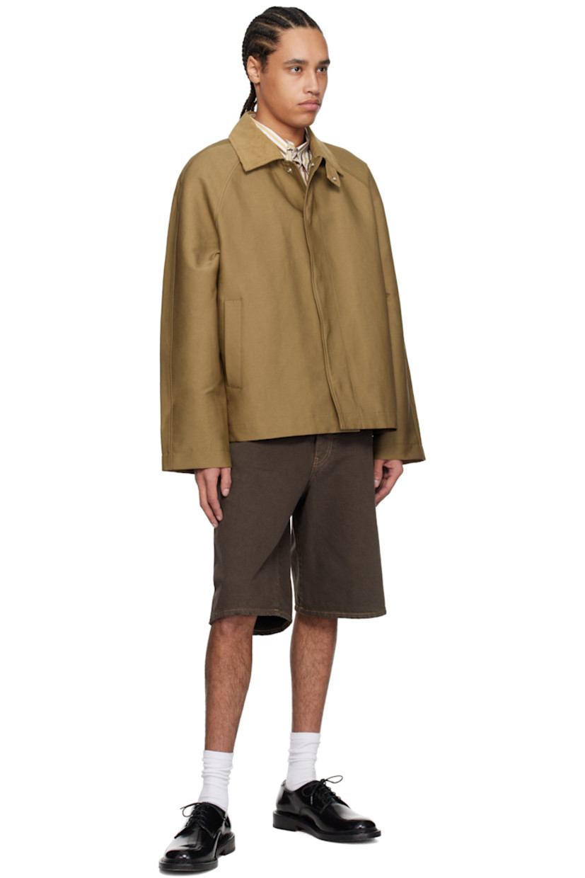 Wide-leg organic cotton twill shorts. Subtle hand-distressing throughout.

· Garment-dyed
· Belt loops
· Five-pocket styling
· Button fly
· Twisted outseams
· Leather logo patch at back waistband
· Logo-engraved silver-tone hardware
· Contrast stitching in tan

Supplier color: Vintage brown