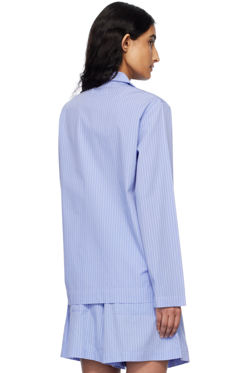 Stonewashed lightweight organic cotton poplin pyjama shirt. Stripes throughout. 

· Oeko-Tex® Standard 100-certified
· Open spread collar
· Button closure
· Patch pocket at chest
· Logo flag at side seam
· Mother-of-pearl hardware

Supplier color: Pin stripes