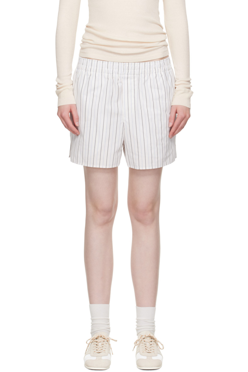 Cotton poplin shorts. Pinstripes throughout.

· Elasticized waistband
· Three-pocket styling
· Mock fly
· Vented cuffs
· Logo patch at back pocket

Supplier color: Offwhite/Blue note/Navy blue