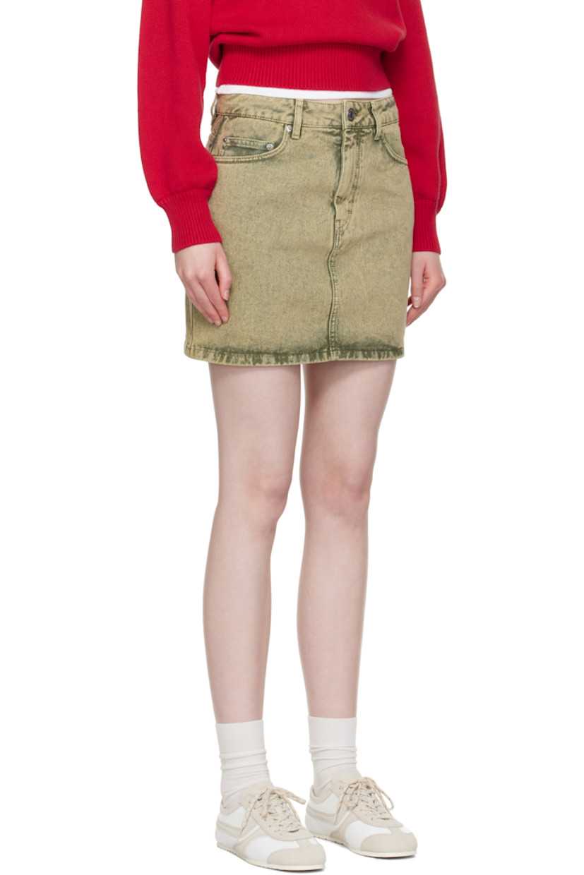 Non-stretch denim miniskirt. Fading throughout.

· High-rise
· Belt loops
· Five-pocket styling
· Zip fly
· Logo patch at back waistband

Supplier color: Laurel