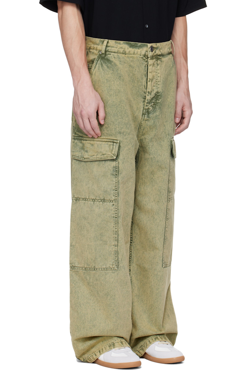 Wide-leg non-stretch denim cargo pants. Fading throughout.

· Belt loops
· Five-pocket styling
· Button fly
· Flap pocket at outseams
· Logo patch at back waistband
· Logo-engraved silver-tone hardware

Supplier color: Laurel